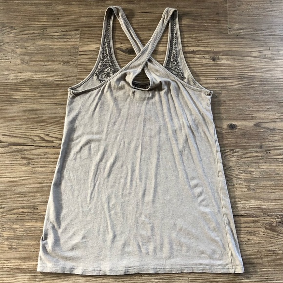 American Eagle stitched and beaded tank with cross back straps - Picture 5 of 7